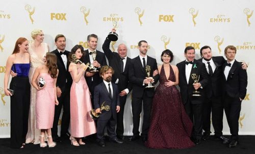 Game of Thrones triunfa en los Emmy 2015