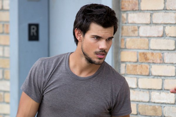 “Scream Queens”: ¡El actor Taylor Lautner ficha por la segunda temporada!